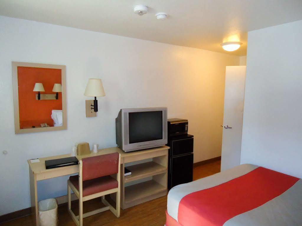 Motel 6-Lumberton, Nc Ngoại thất bức ảnh